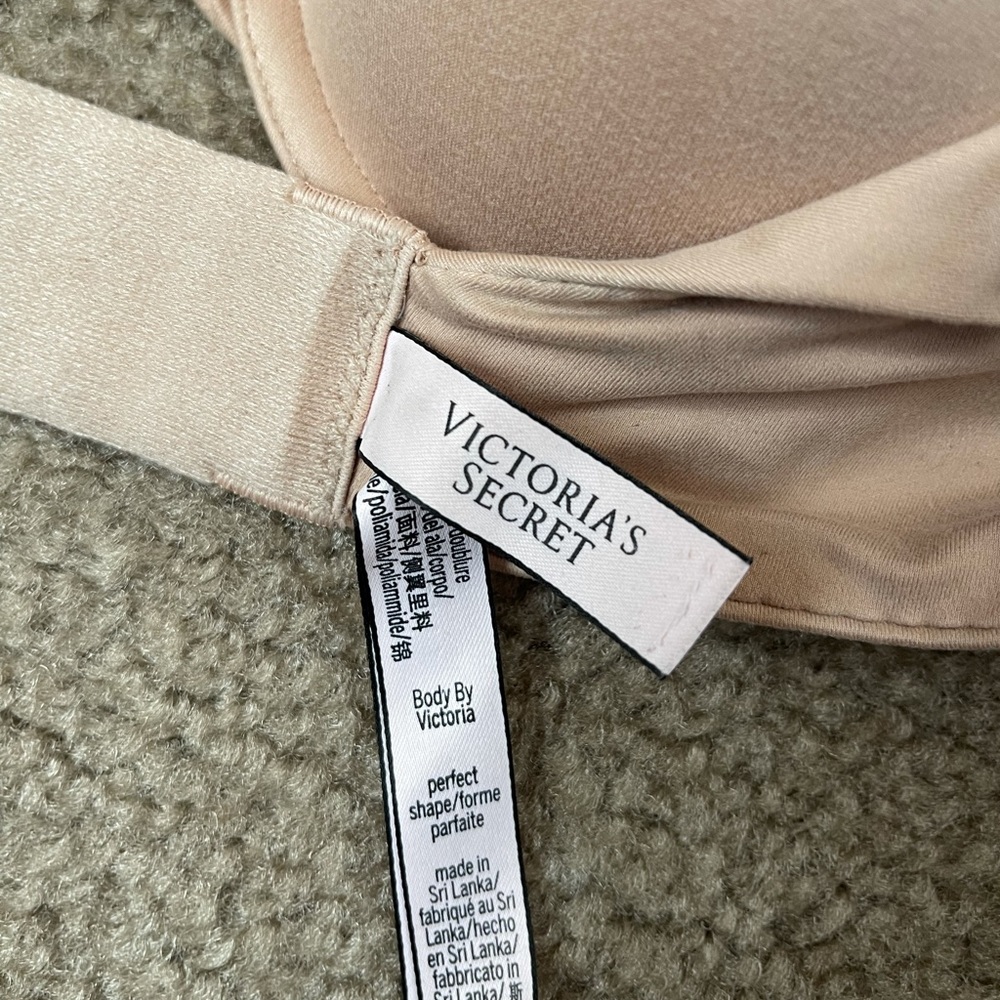 Victoria’s Secret nude push up bra
